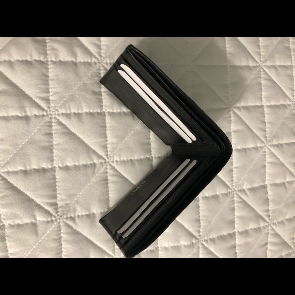 Versace Wallet - Picture 6 of 7